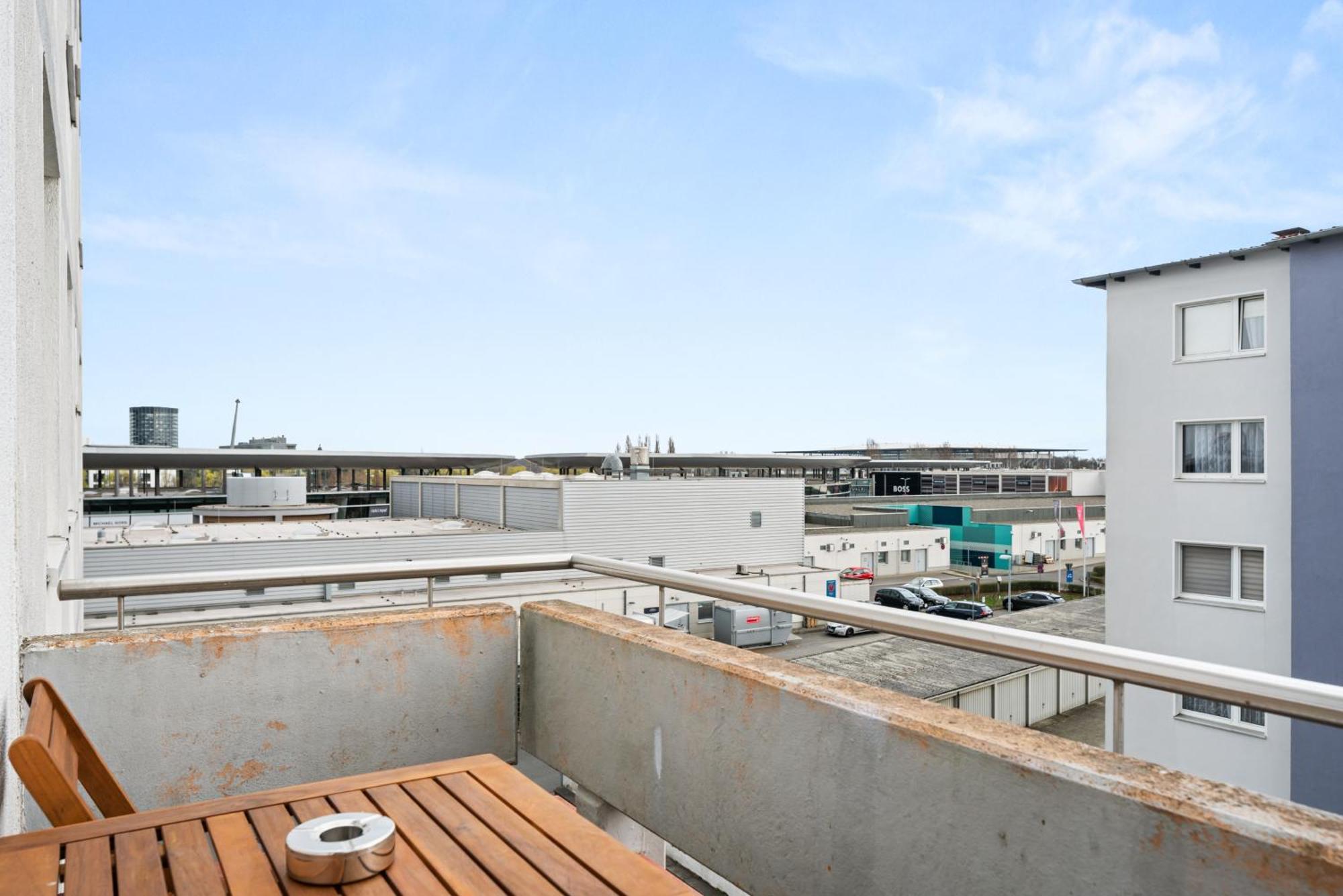 Free Living - City Design Apartments, Zentrum, Outlet, Balkon, Kueche ولفسبورج المظهر الخارجي الصورة