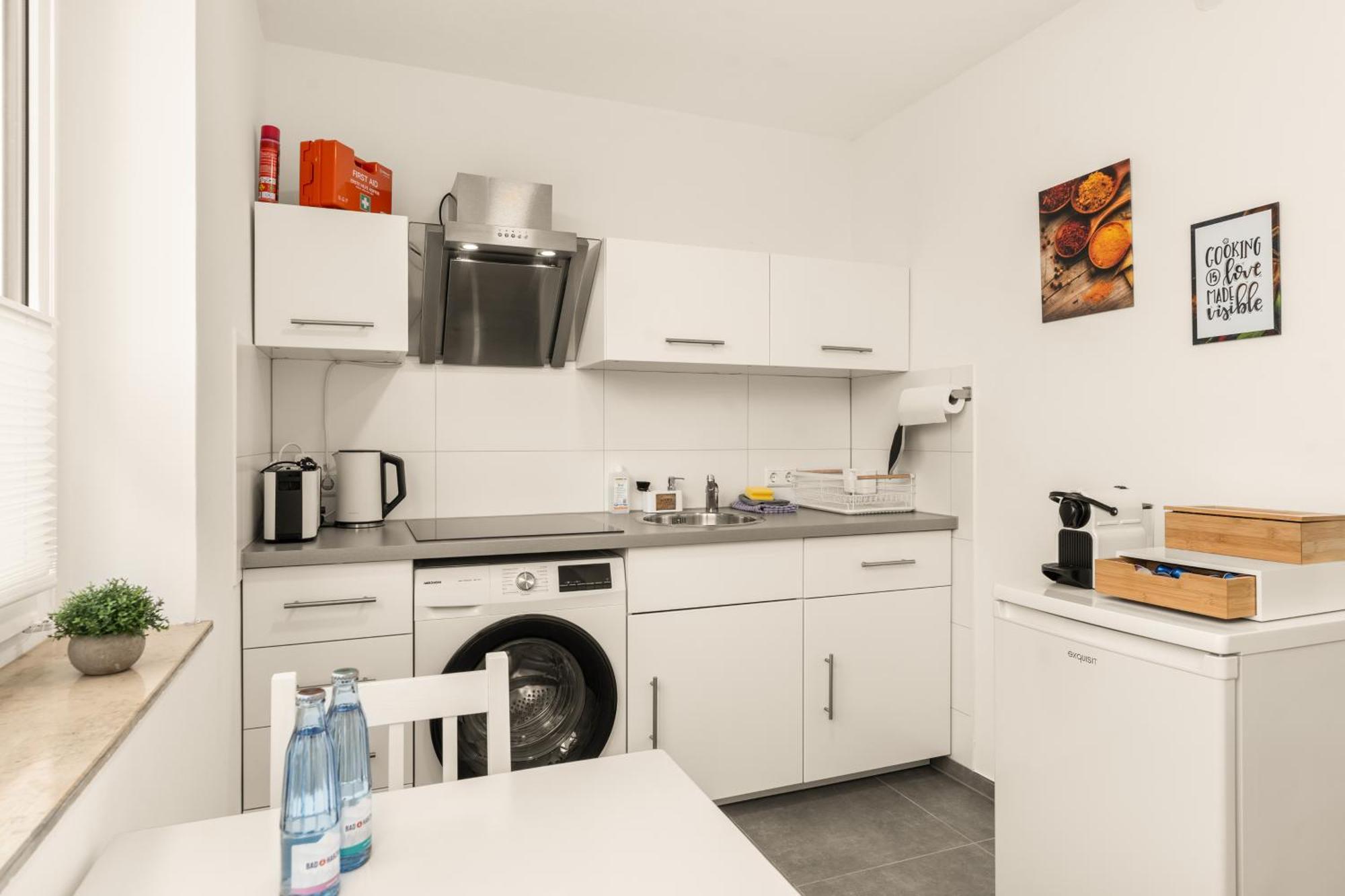 Free Living - City Design Apartments, Zentrum, Outlet, Balkon, Kueche ولفسبورج المظهر الخارجي الصورة